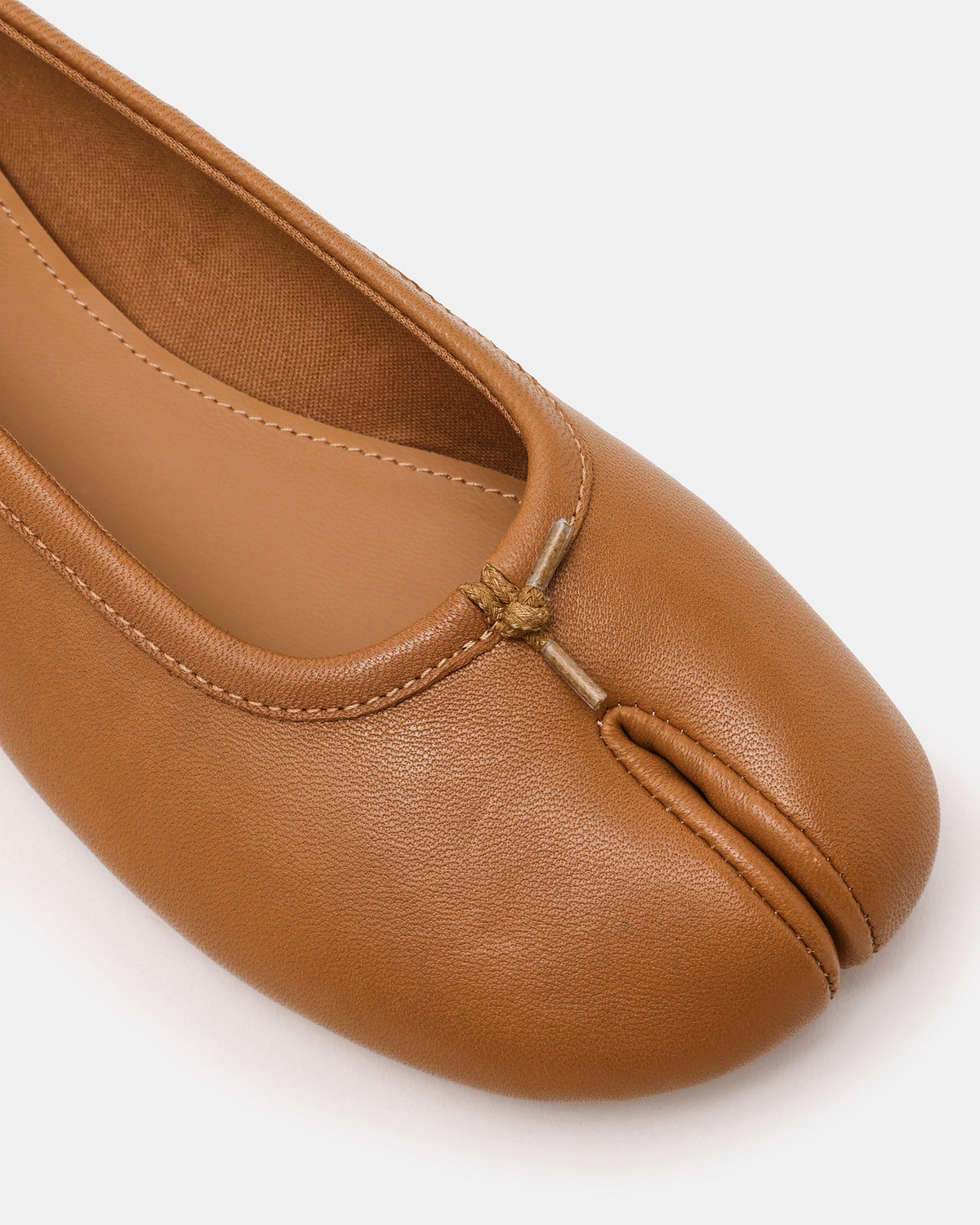 CALICO Tan Leather Split Toe Tabi Women's Ballet Flat Steve Madden TAN LEATHER