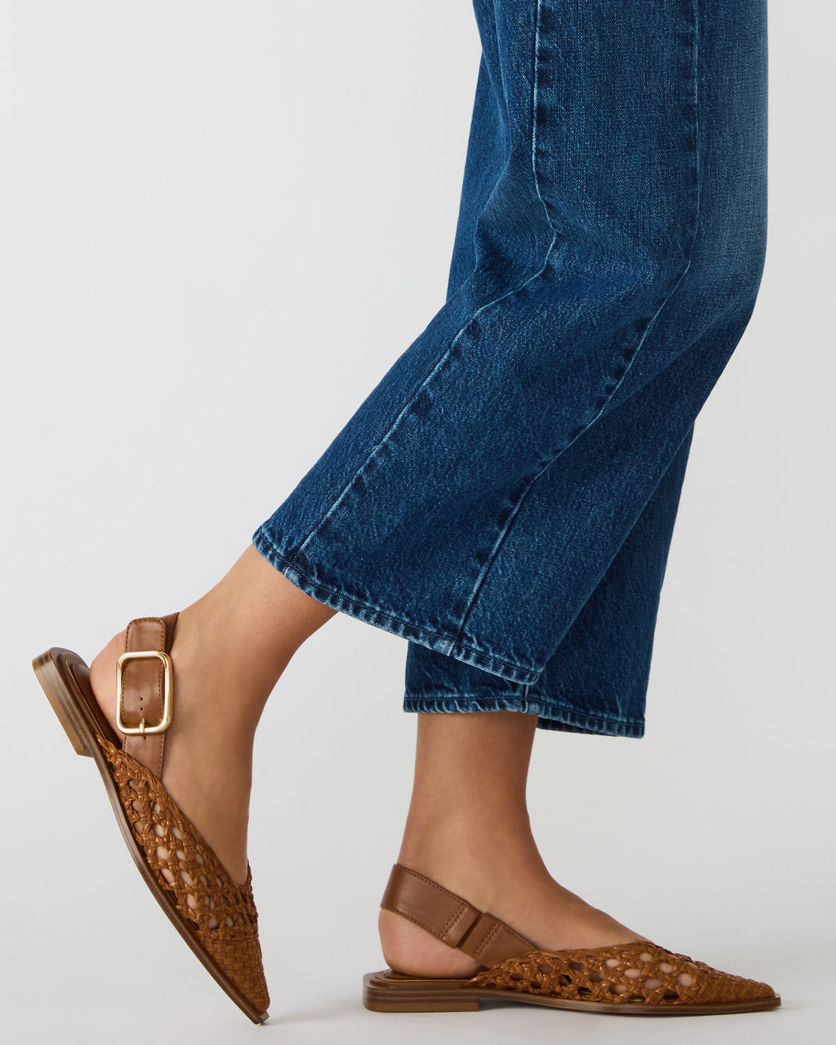 SHAY Woven Cognac Pointed-Toe Slingback Ballet Women's Flat Steve Madden COGNAC