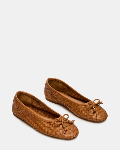 DIVY Cognac Leather Woven Bow Ballet Round-Toe Women's Flat Steve Madden COGNAC LEATHER