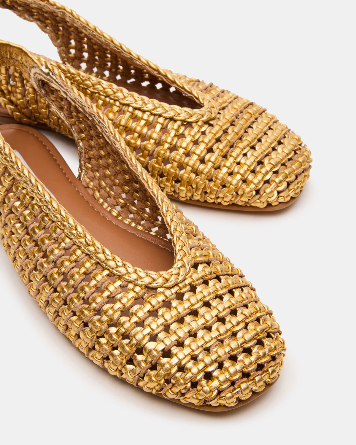 RUMI Gold Leather Woven Slingback Round-Toe Women's Flat Steve Madden GOLD LEATHER