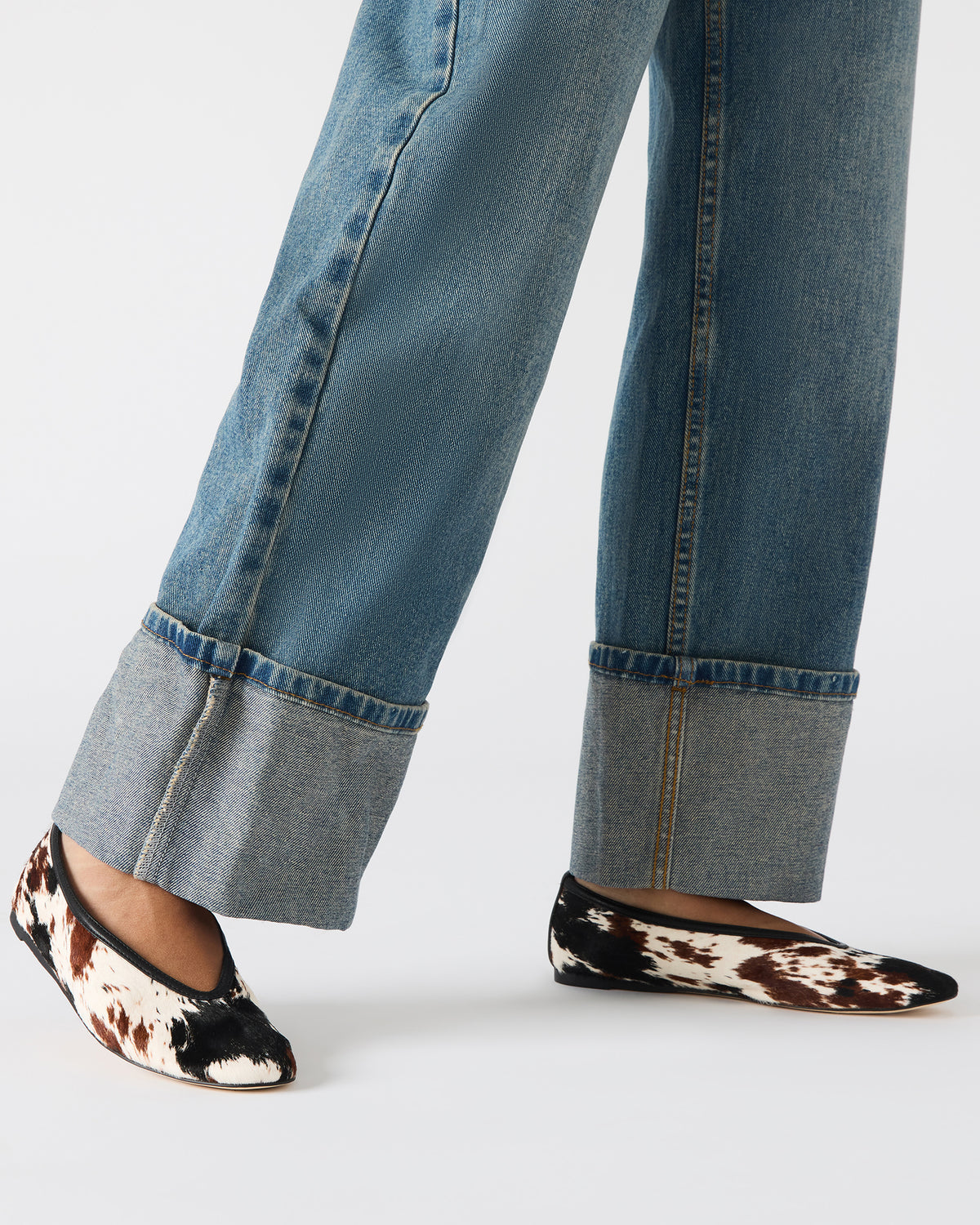 LENI Brown Cow Print Square-Toe Ballet Women's Flat Steve Madden COW PRINT