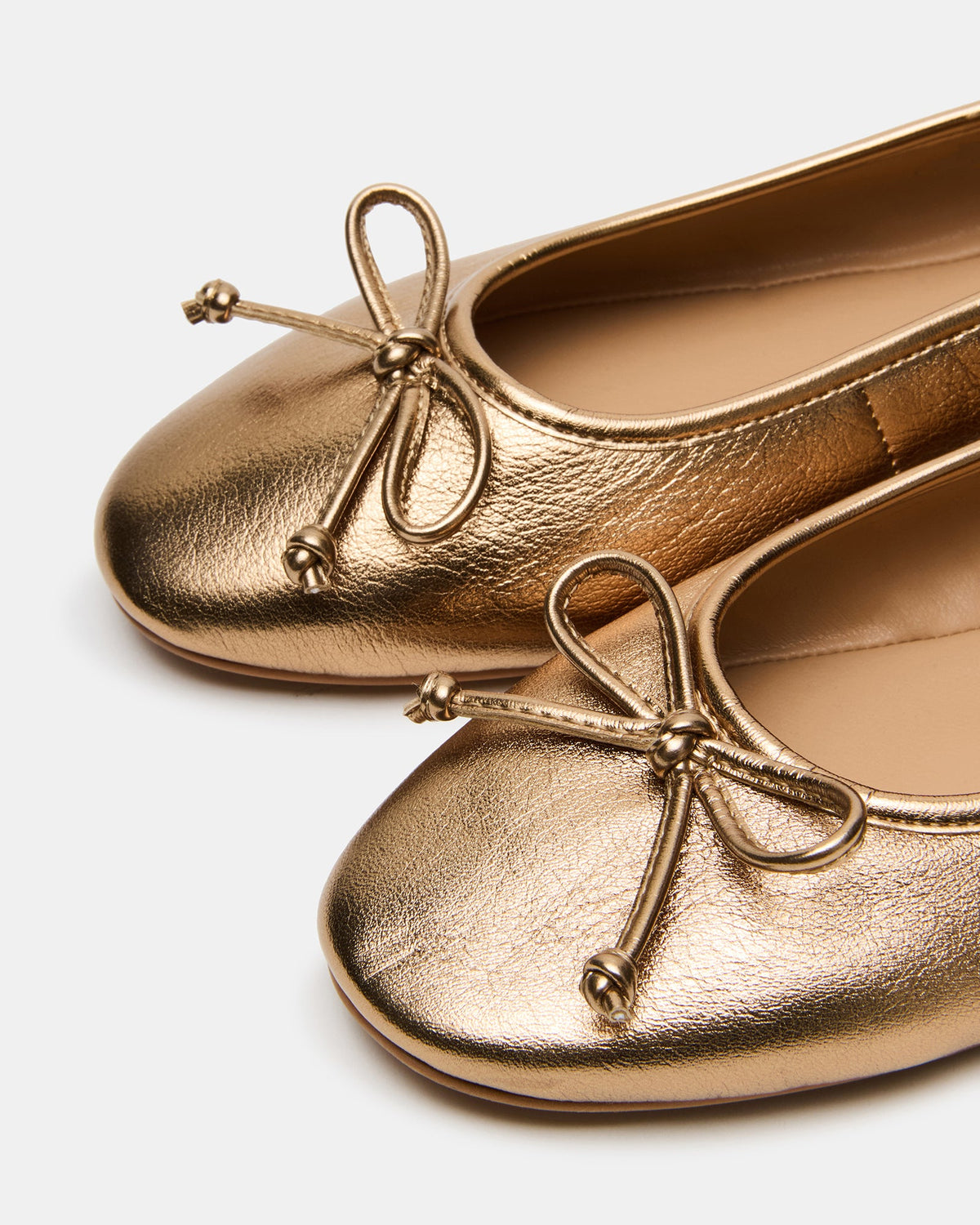 VIXEN Gold Women's Ballet Flats Steve Madden GOLD