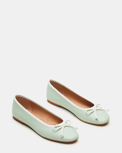 VIXEN Pistachio Women's Ballet Flats Steve Madden LIGHT GREEN