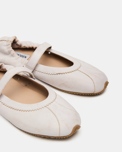 ANAYA White Distressed Mary Jane Ballet Women's Flat Steve Madden WHITE DISTRESSED