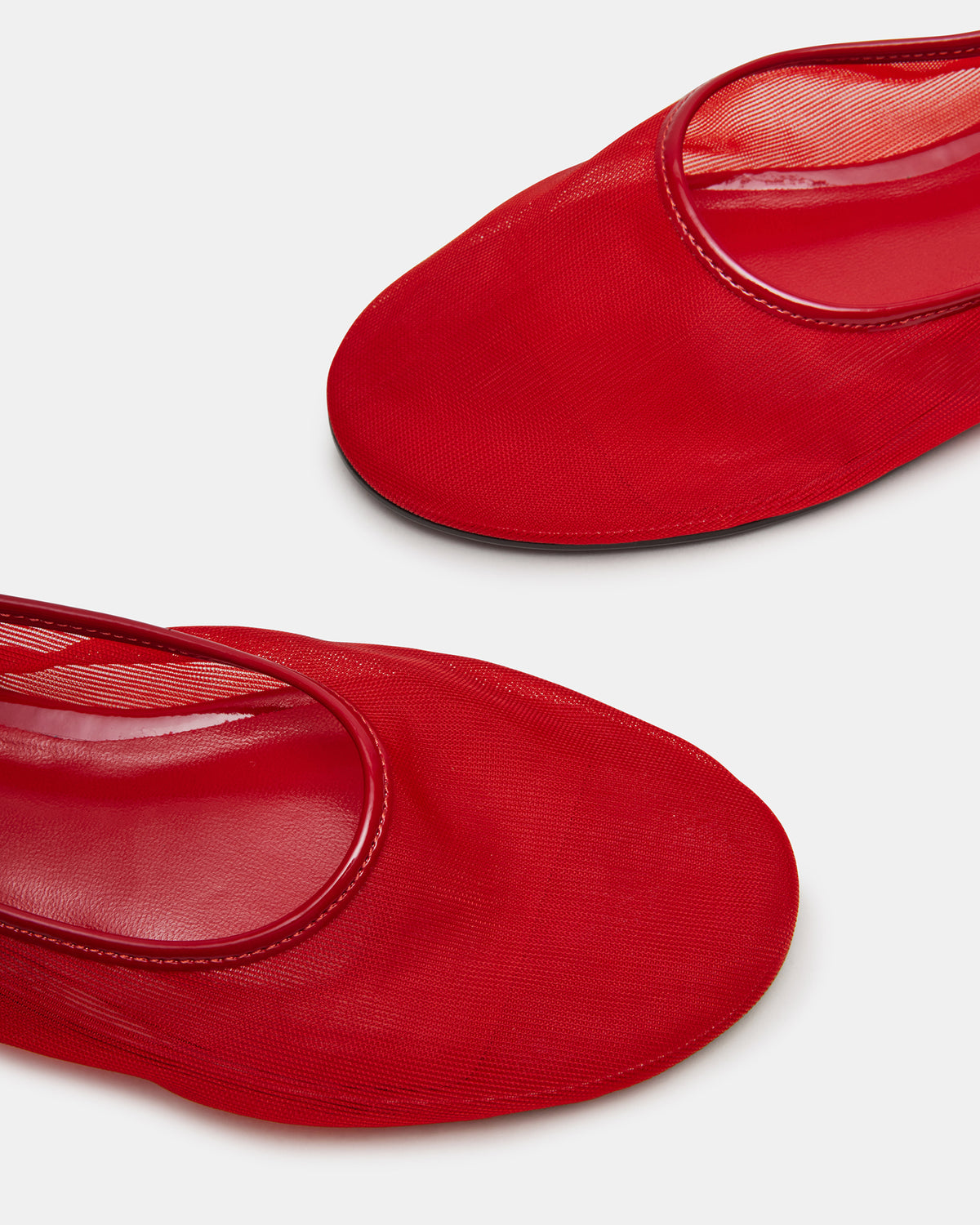 MEADOW Red Mesh Women's Ballet Flats Steve Madden RED