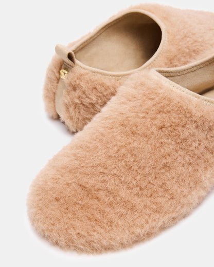 MINO Faux Fur Tan Women's Flat Steve Madden TAN