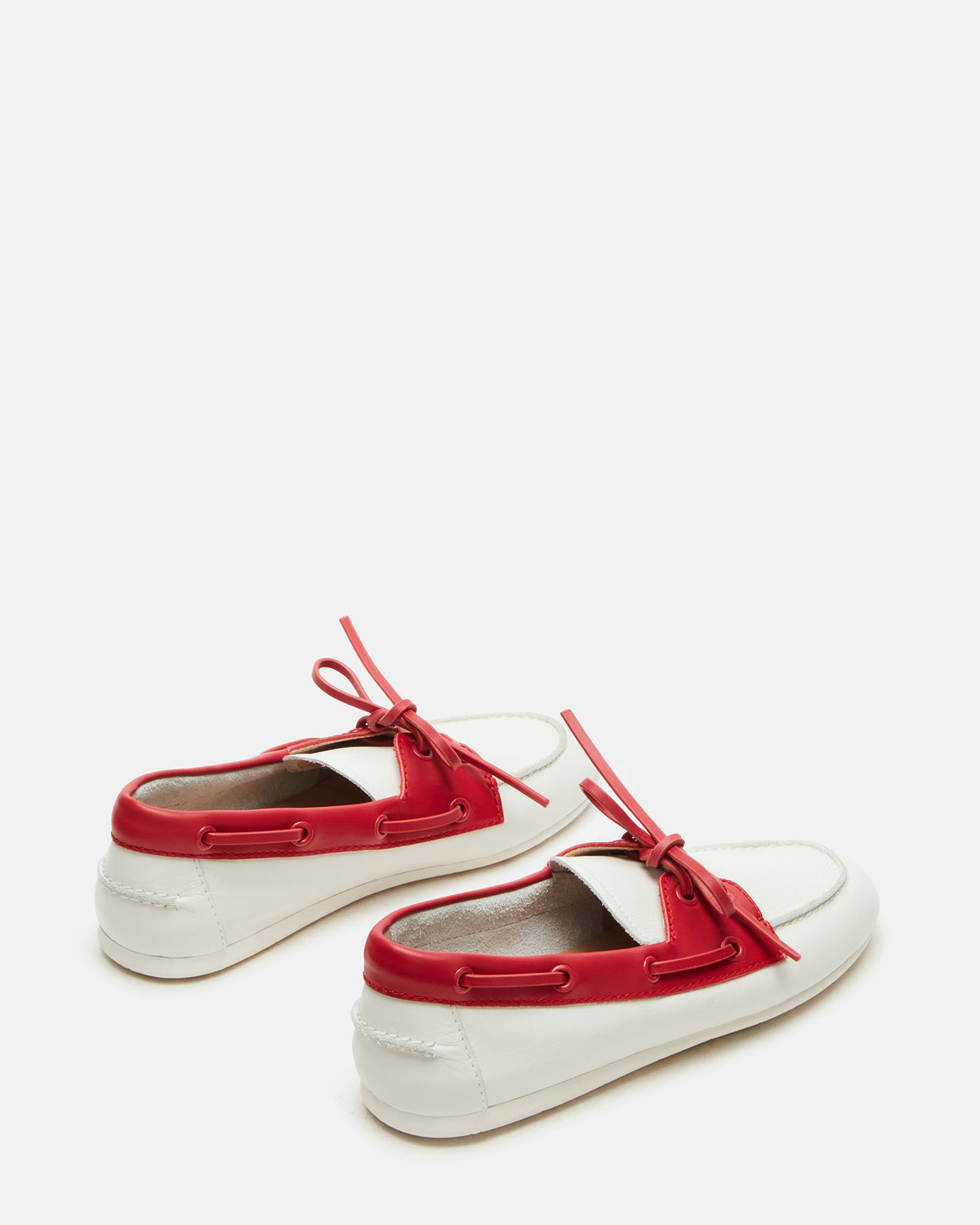 SAG Bone/Red Women's Boat Shoe Steve Madden BONE/RED