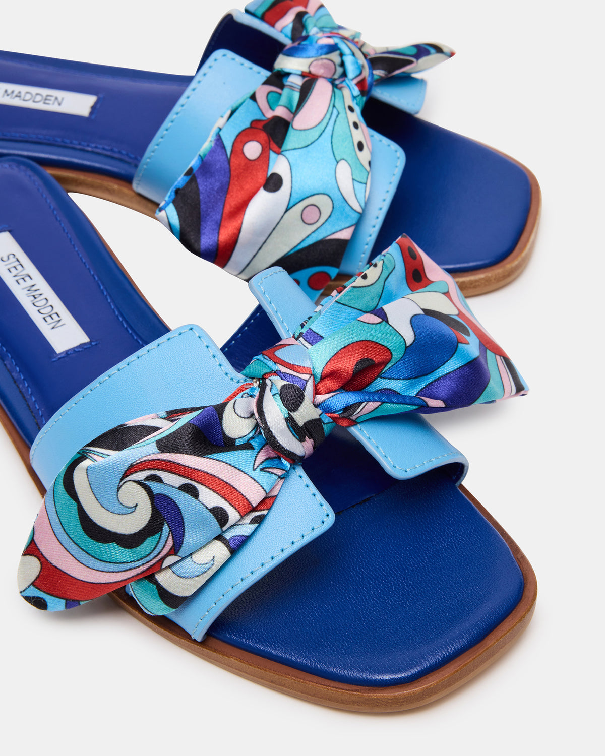 HADYN Blue Scarf Women's Designer Sandal Steve Madden BLUE MULTI