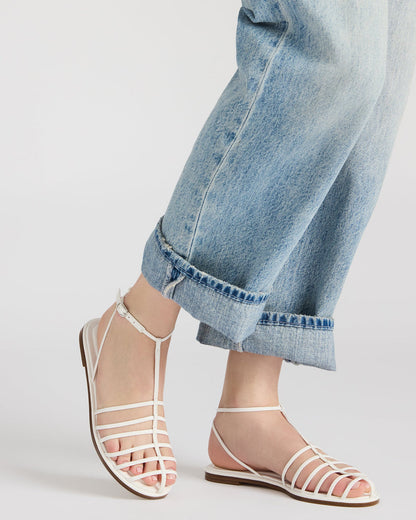 MARIN White Flat Strappy Fisherman Sandal Steve Madden WHITE
