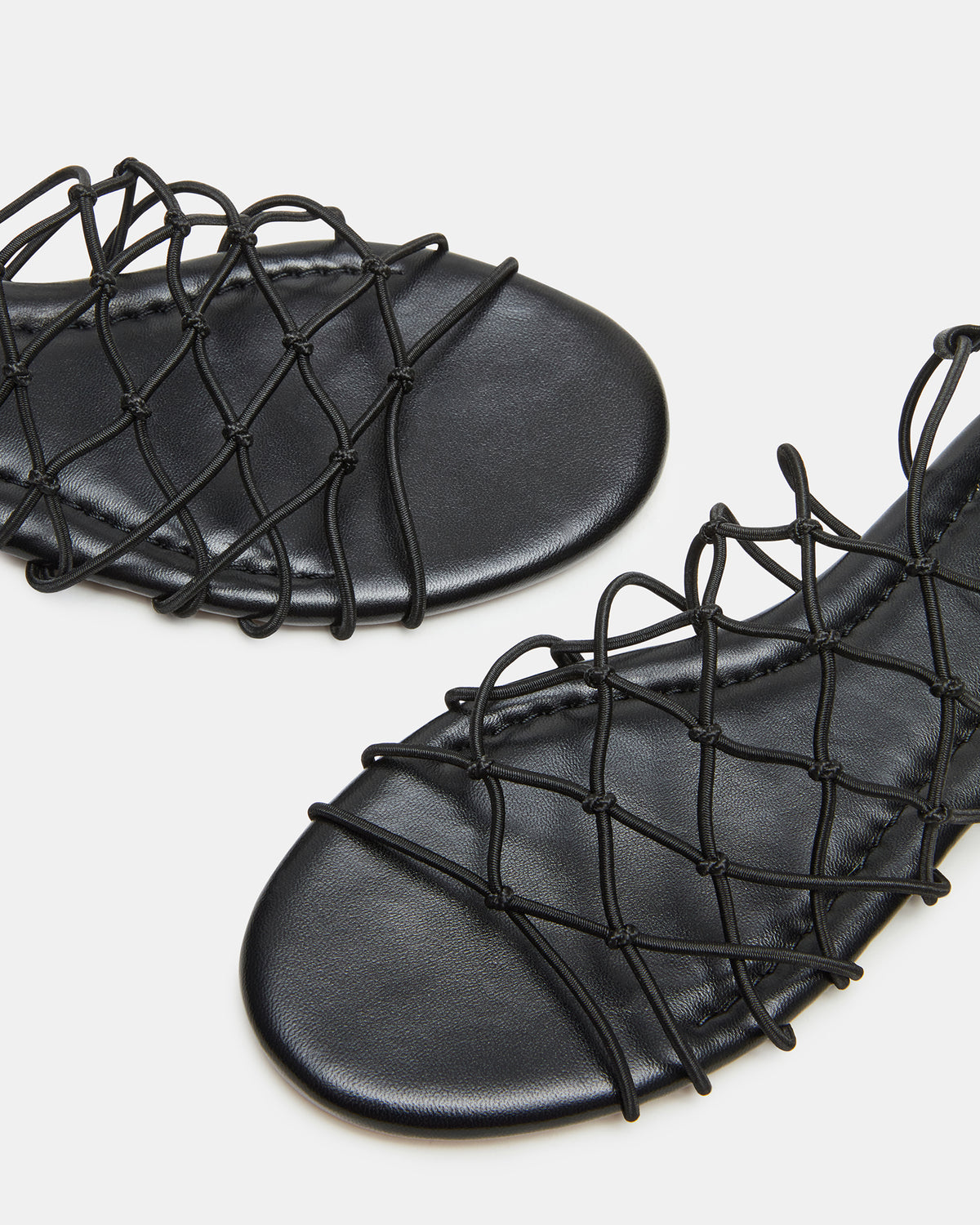 LIBRA Black Women's Strappy Flat Sandal Steve Madden BLACK