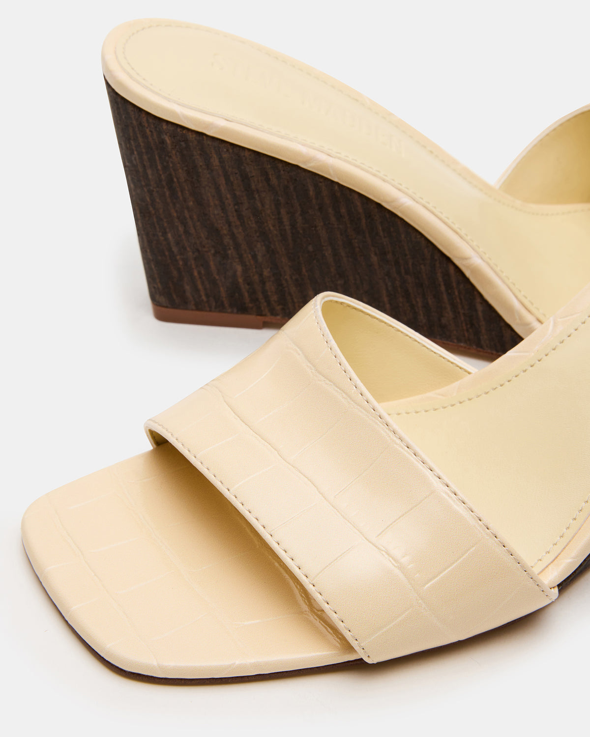 CURCIO Beige Crocodile Square-Toe Women's Wedge Sandal Steve Madden BEIGE CROCODILE