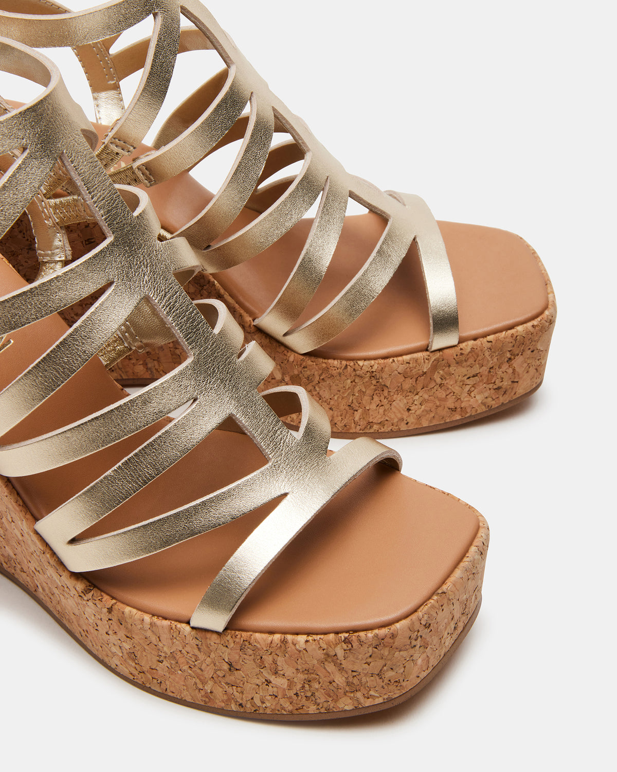 COZETTE Gold Leather Women's Platform Square-Toe Wedge Sandal Steve Madden GOLD LEATHER