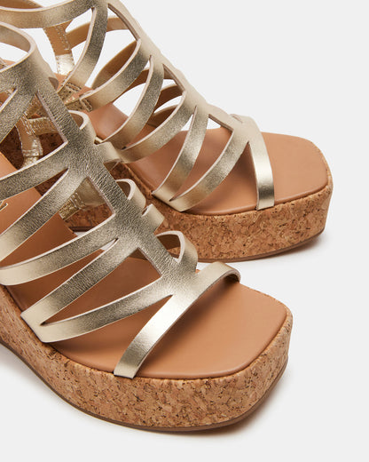 COZETTE Gold Leather Women's Platform Square-Toe Wedge Sandal Steve Madden GOLD LEATHER