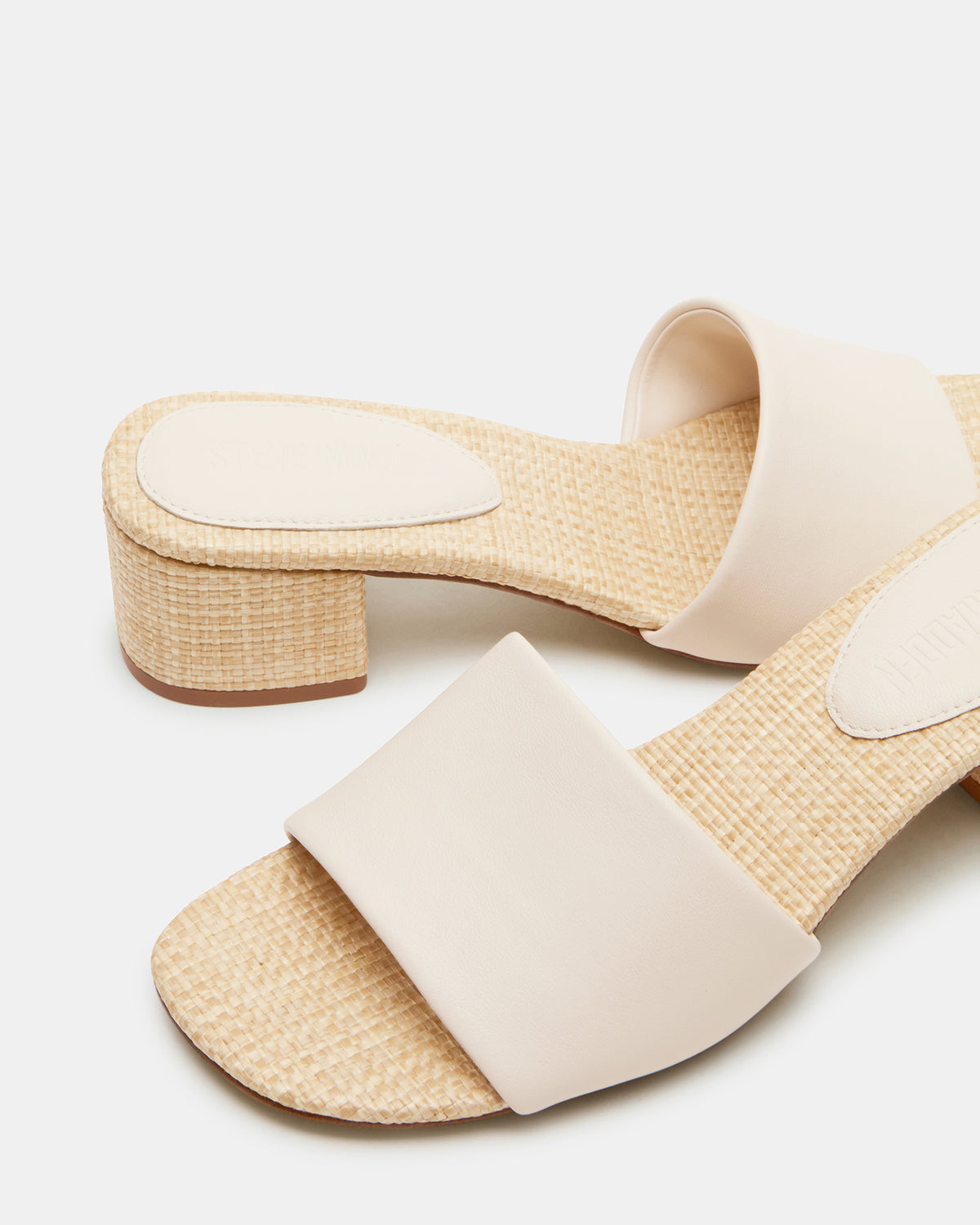 HAILEE Bone Leather Women's Square-Toe Raffia Block Heel Mule Sandal Steve Madden BONE LEATHER