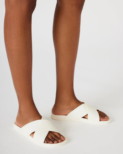 KATELYN Bone Footbed Slide | Women's Sandals Steve Madden BONE