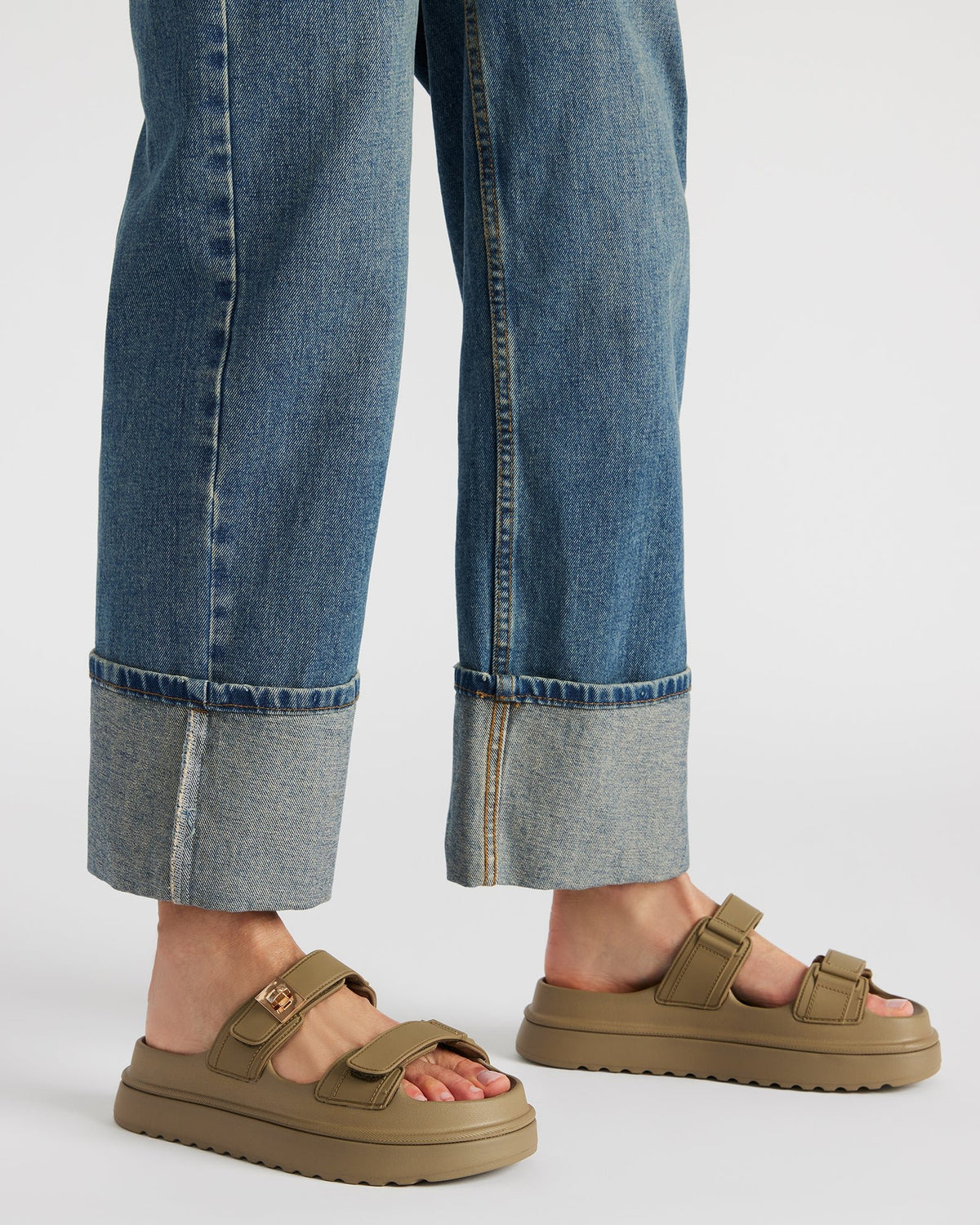 BIGSCHMONA JELLY Olive Women's Platform Slide Sandal Steve Madden OLIVE