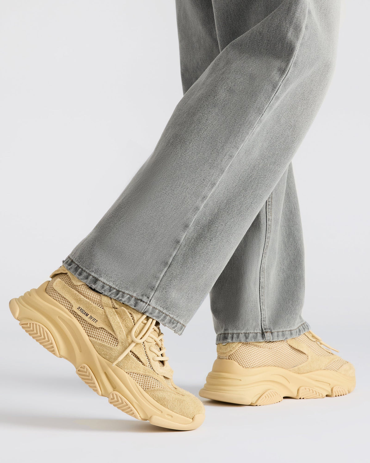 POSSESS Taupe Suede Low-Top Lace-Up Men's Sneaker Steve Madden TAUPE SUEDE