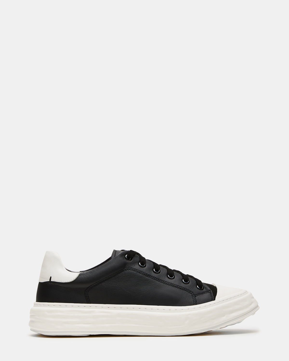 MACRAE Black Leather Men's Low-Top Fashion Sneaker Steve Madden BLACK LEATHER