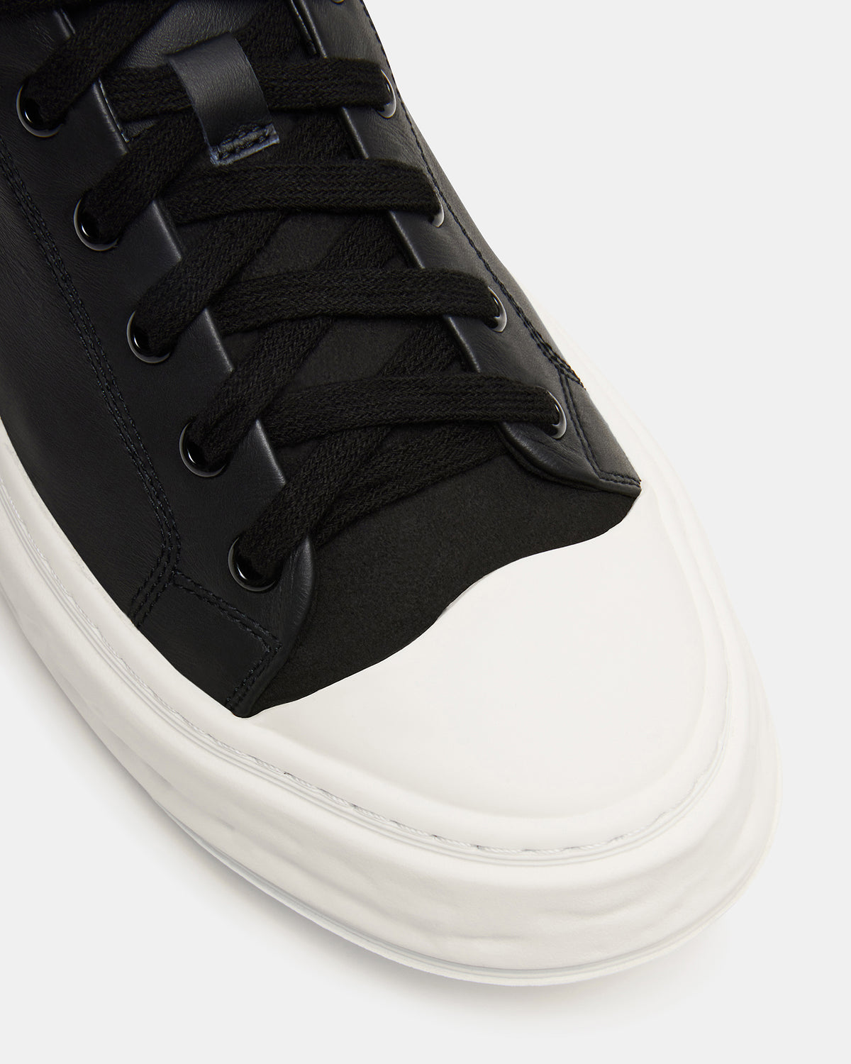 MACRAE Black Leather Men's Low-Top Fashion Sneaker Steve Madden BLACK LEATHER