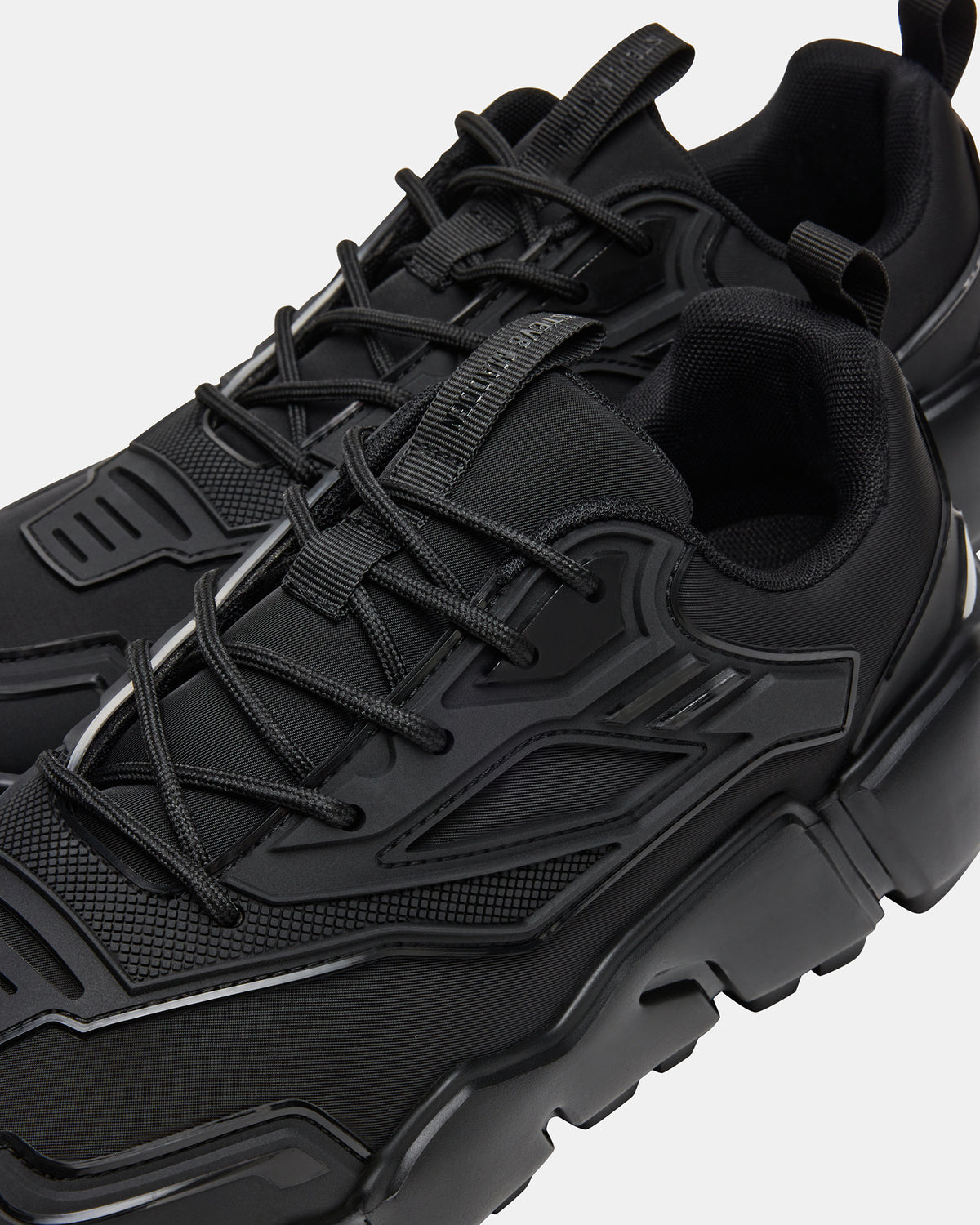 PACE Black Low-Top Lace-Up Men's Sneaker Steve Madden BLACK
