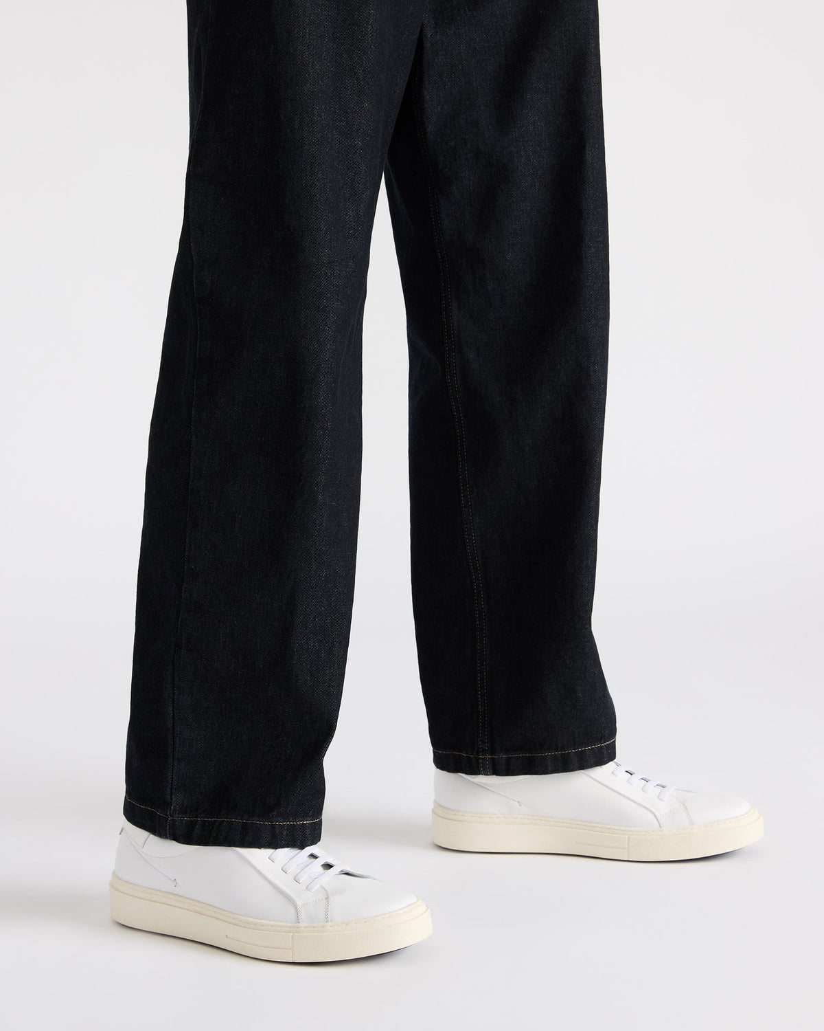 ZOII White Leather Men's Low-Top Lace-Up Sneaker Steve Madden WHITE LEATHER
