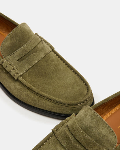 HUCKLE Green Suede Slip-On Men's Loafer Steve Madden GREEN SUEDE