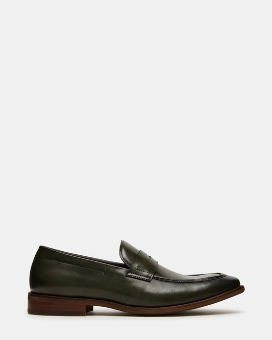 LIGHTNING Dark Green Round-Toe Slip-On Men's Loafer Steve Madden DARK GREEN