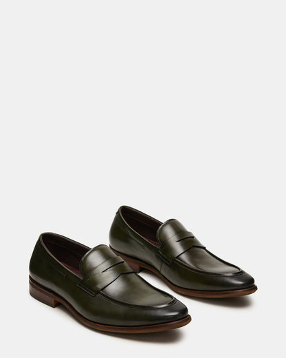 LIGHTNING Dark Green Round-Toe Slip-On Men's Loafer Steve Madden DARK GREEN