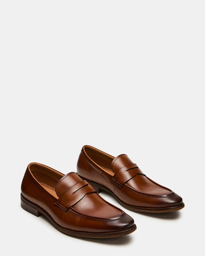 LIGHTNING Tan Leather Round-Toe Slip-On Men's Loafer Steve Madden TAN LEATHER