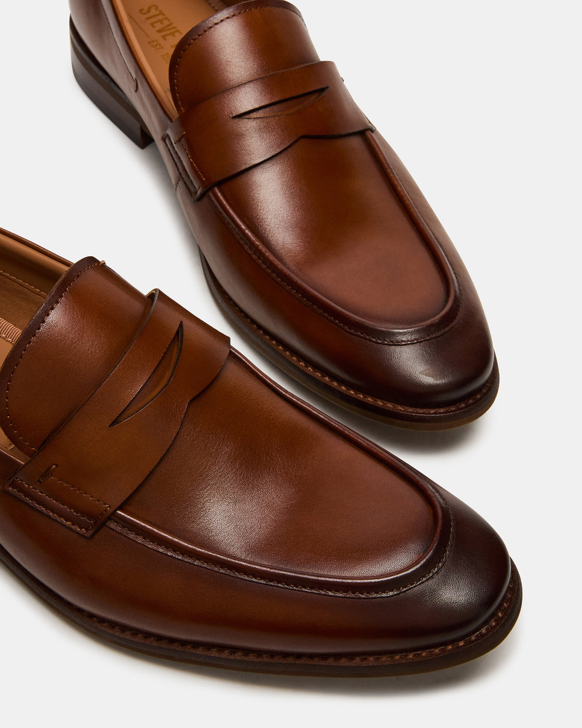 LIGHTNING Tan Leather Round-Toe Slip-On Men's Loafer Steve Madden TAN LEATHER