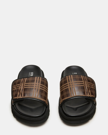 REESE Brown Slide Footbed Rounded-Toe Men's Sandal Steve Madden BROWN