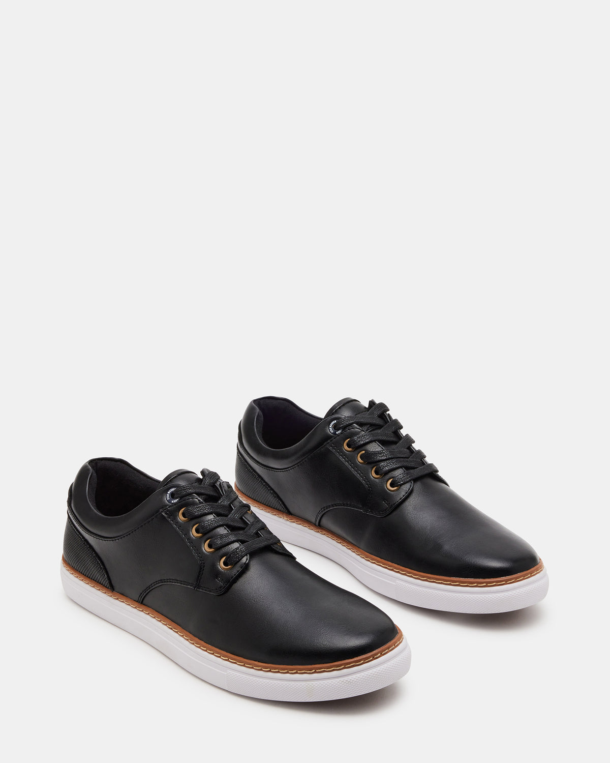 GUSS Black Low-Top Men's Casual Shoe Steve Madden BLACK