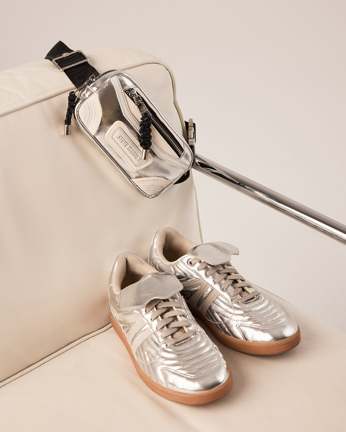 MADRIDD Belt Bag Silver | Women's Handbags Steve Madden SILVER