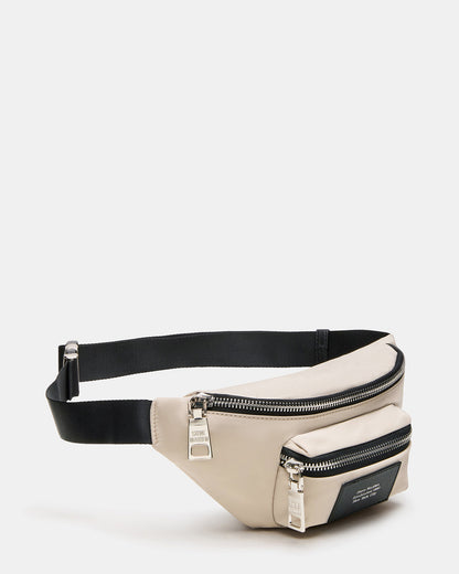 REMIX Nude Women's Sporty Belt Handbag Steve Madden NUDE