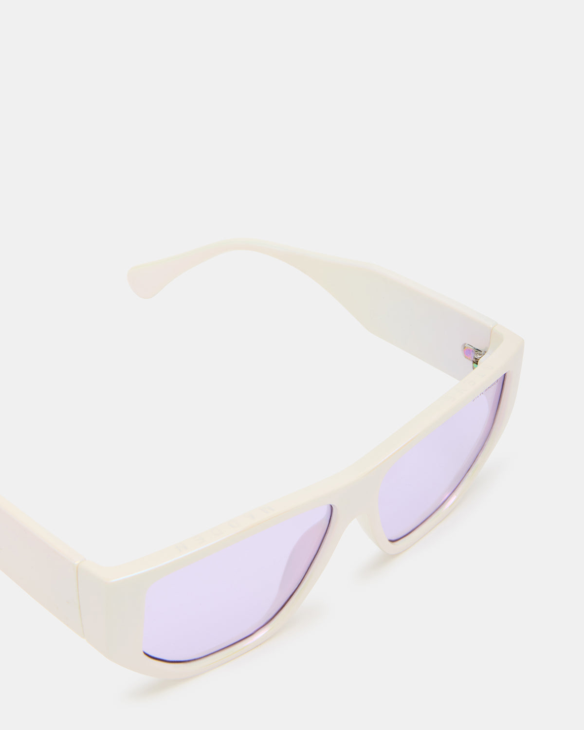 NICKO Off-White Iridescent Opaque Sunglasses Steve Madden OFF-WHITE