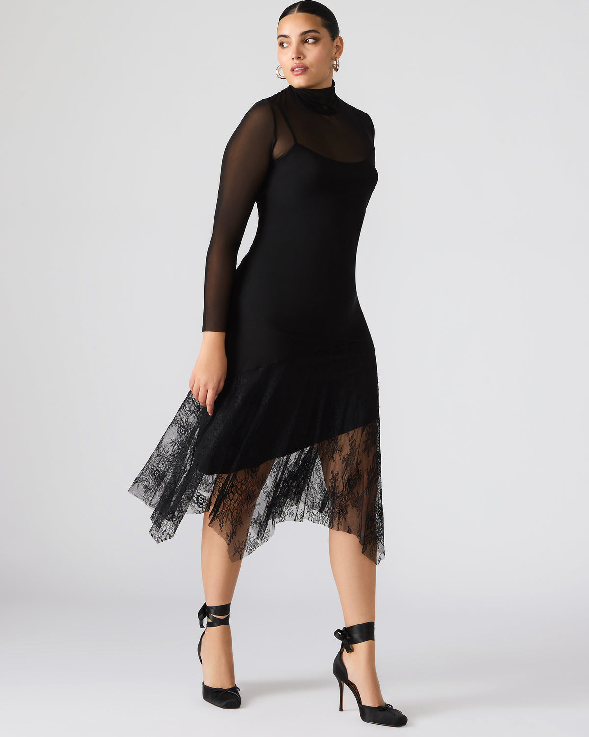 SILAS Black Long-Sleeved Mesh Lace Overylay Flowy Women's Dress Steve Madden BLACK