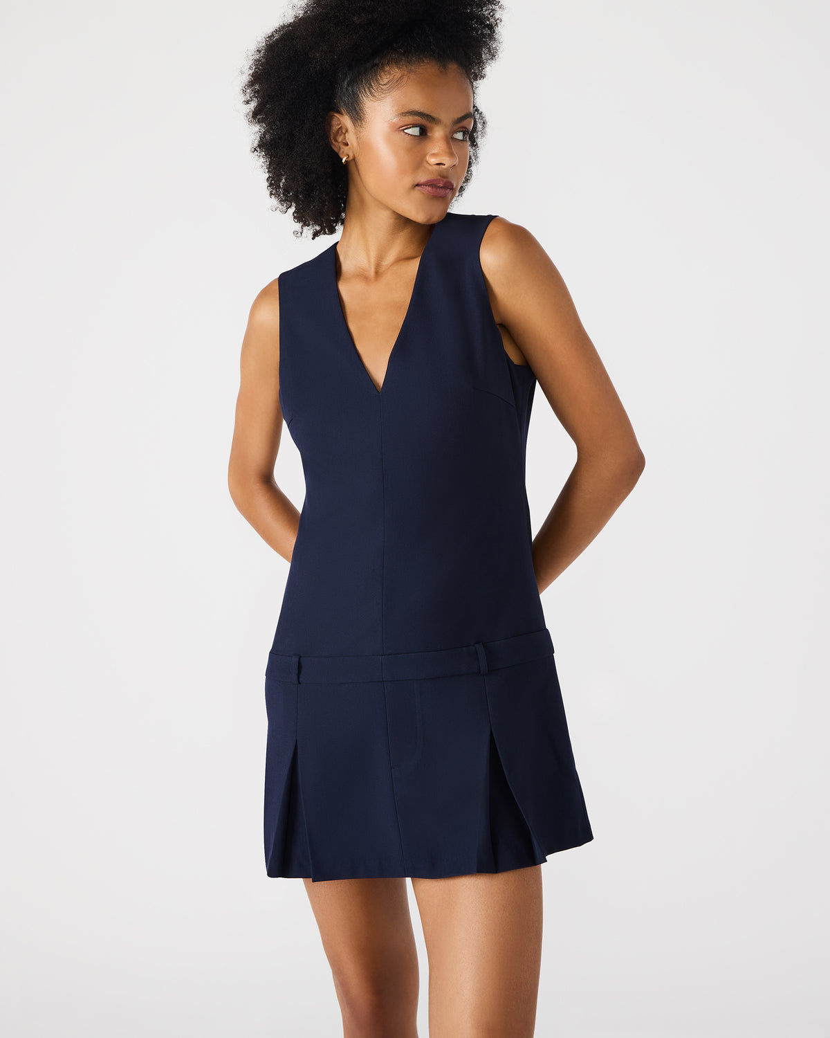 HENLEY Midnight Sleeveless V-neck Mini Pleated Women's Dress Steve Madden MIDNIGHT