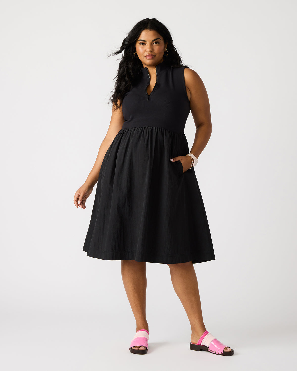 BERLIN White Women's Mock Neck Midi Dress Steve Madden BLACK