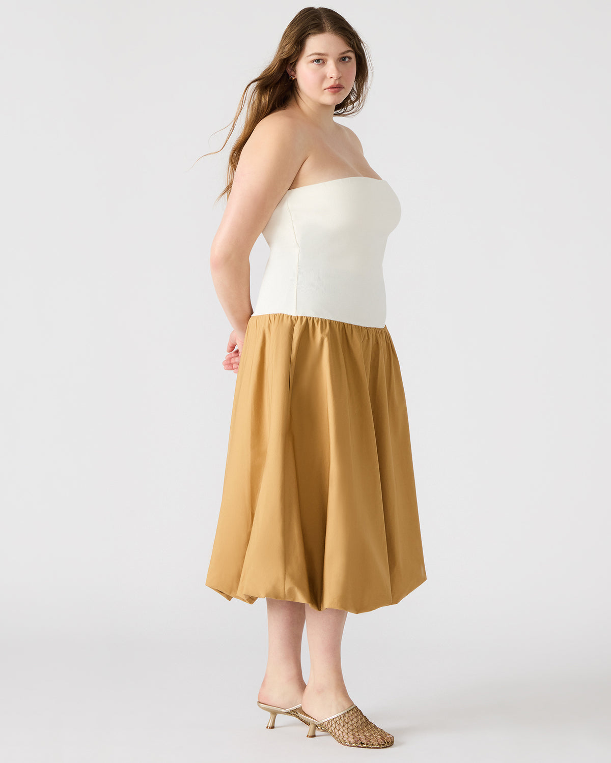 OLIVER Taupe Women's Strapless Midi Bubble Dress Steve Madden TAUPE