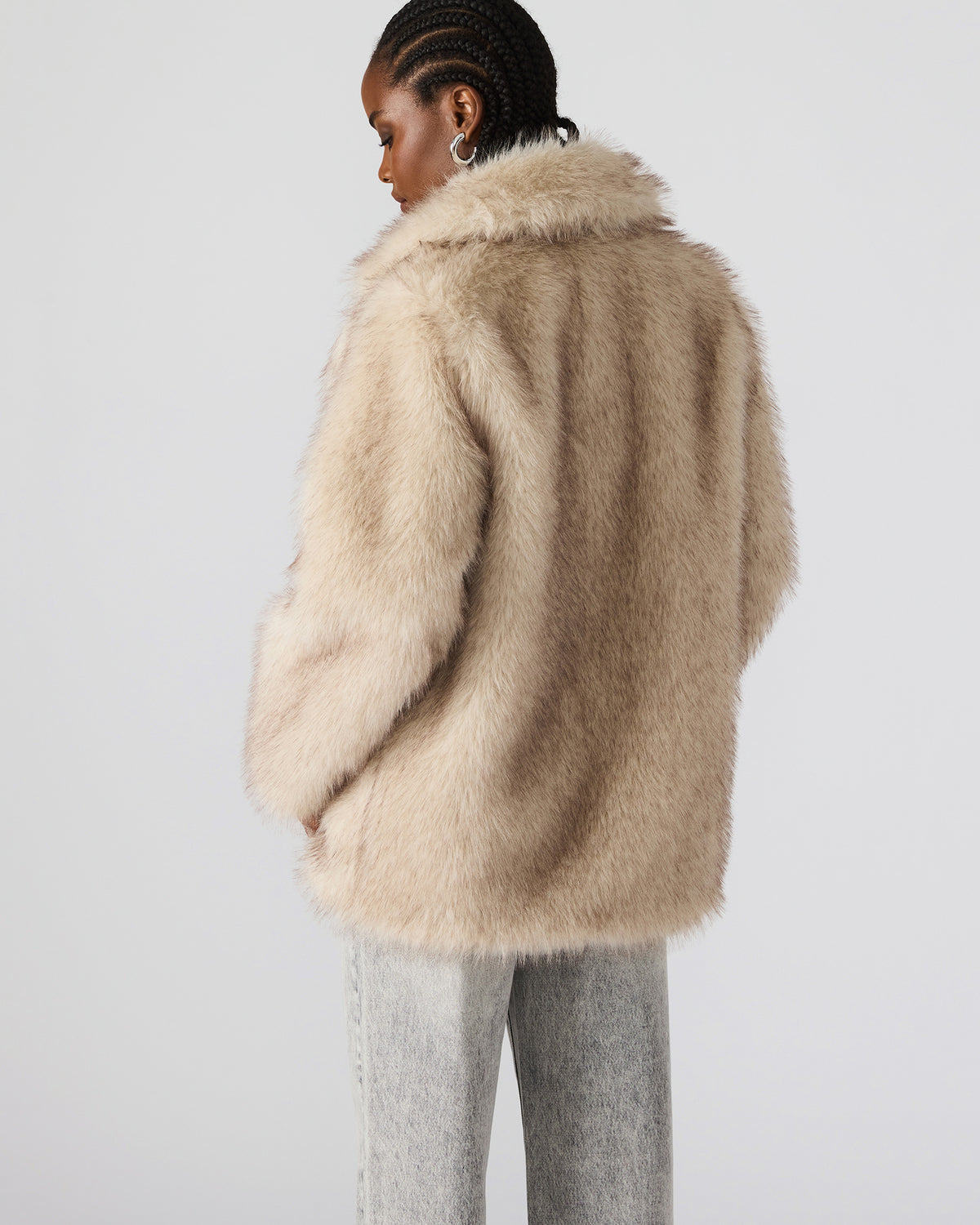 KINDRA Natural Faux Fur Collared Women's Coat Steve Madden NATURAL