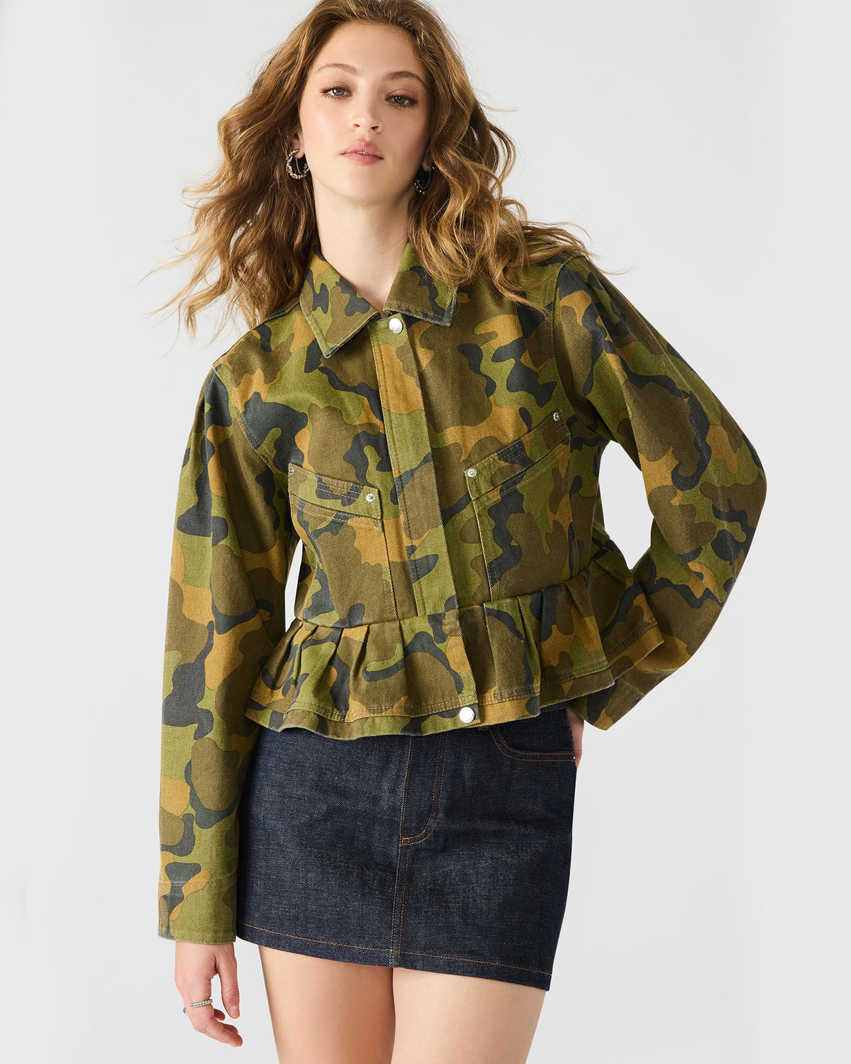 SLOAN Camouflage Long-Sleeved Zip-Up Women's Jacket Steve Madden EVERGLADE