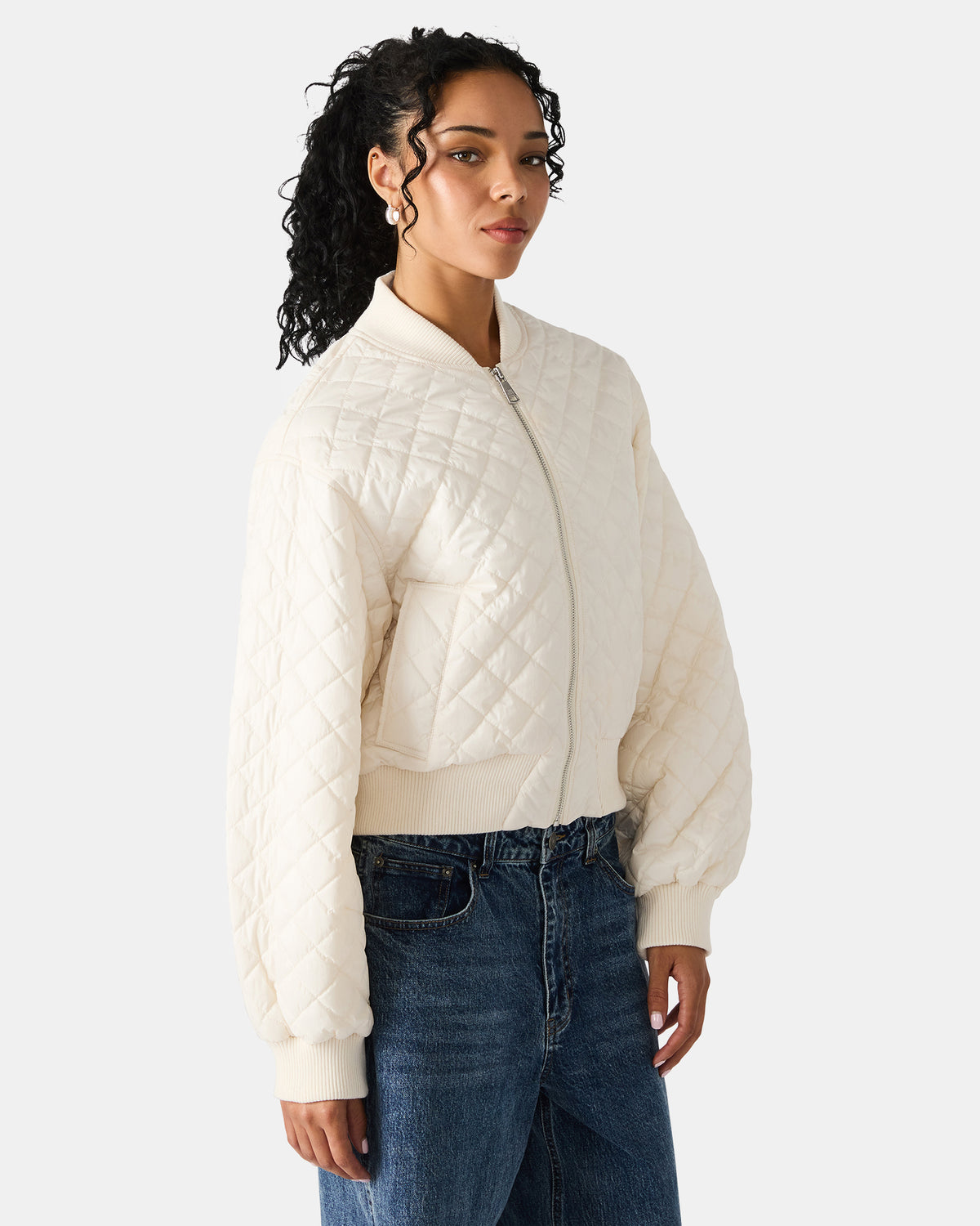 DARLA Ivory Long-Sleeved Zip-Up Quilted Women's Jacket Steve Madden IVORY