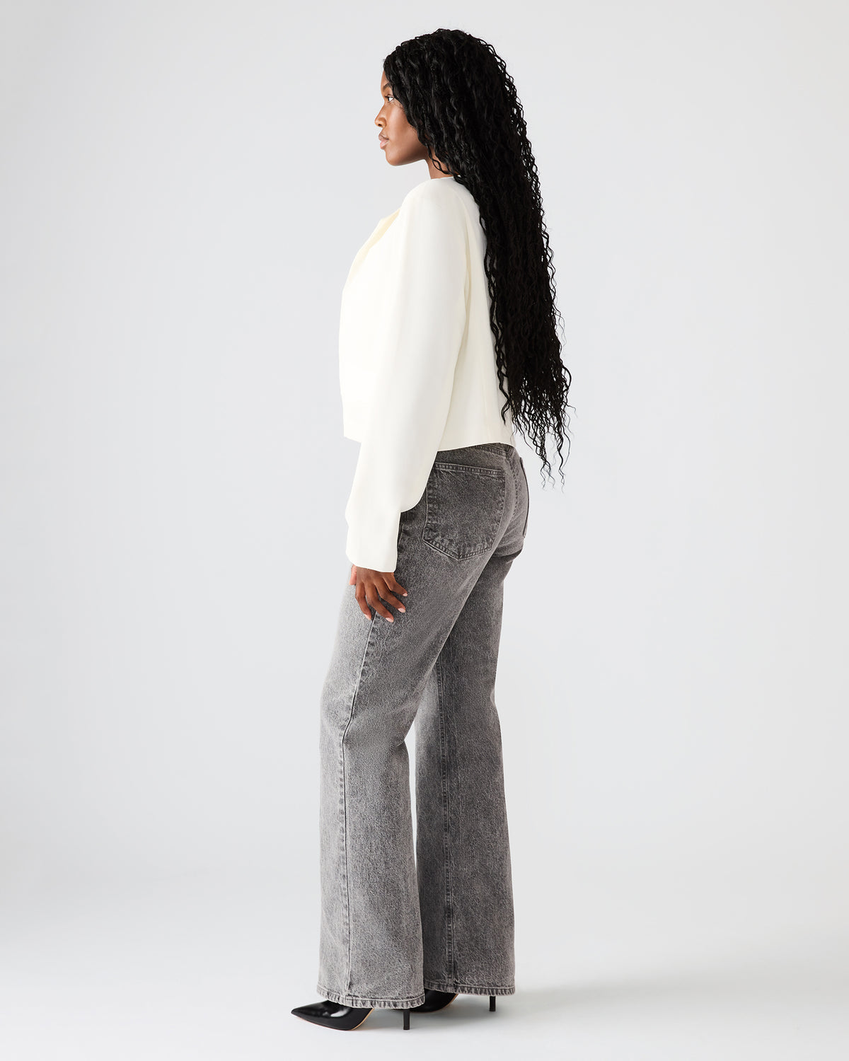 SERENEA White Women's Long-Sleeved Open-Front Blazer Steve Madden WHITE