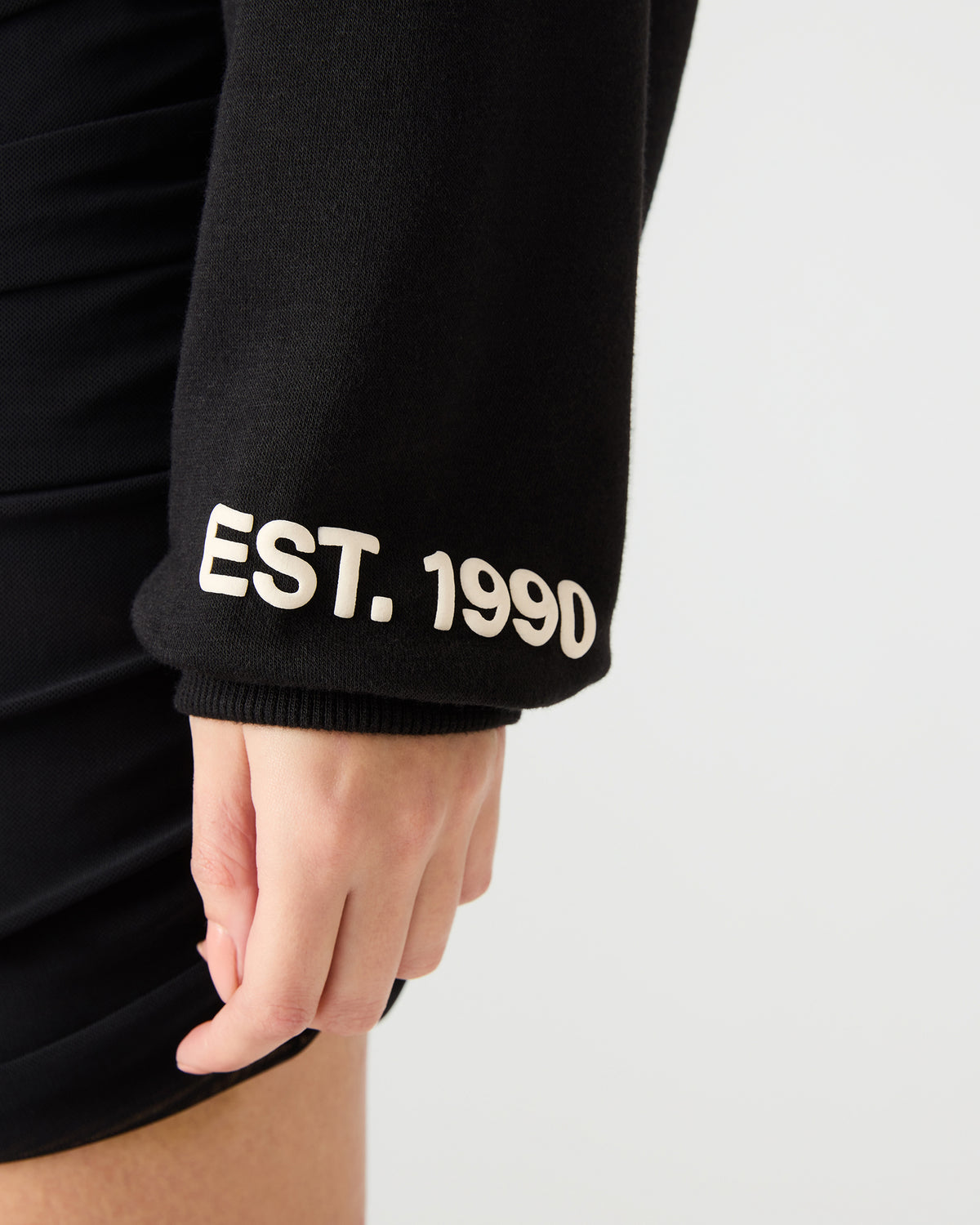 SM Black Logo Long-Sleeved Women's Hoodie Steve Madden BLACK
