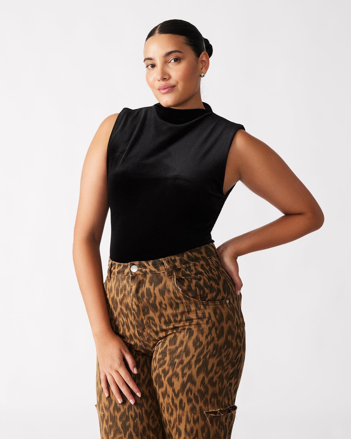 NIKOLA Black Women's Mock Neck Velvet Bodysuit Steve Madden BLACK