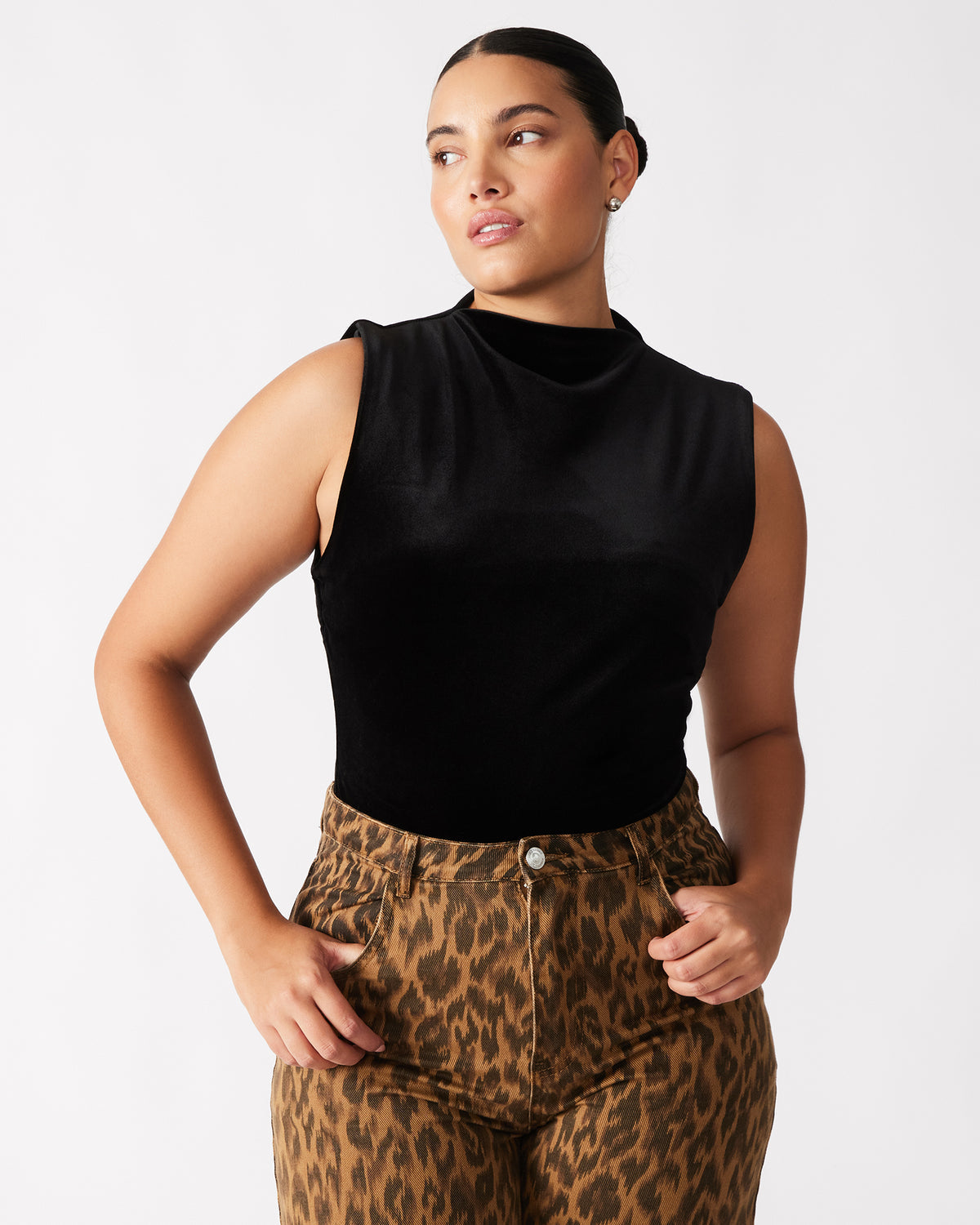 NIKOLA Black Women's Mock Neck Velvet Bodysuit Steve Madden BLACK