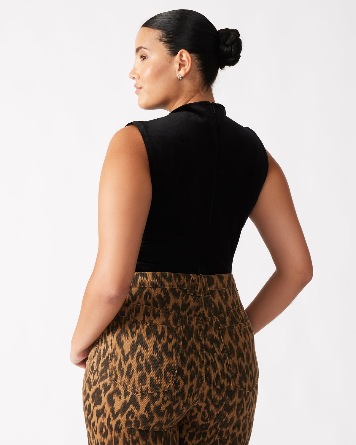 NIKOLA Black Women's Mock Neck Velvet Bodysuit Steve Madden BLACK
