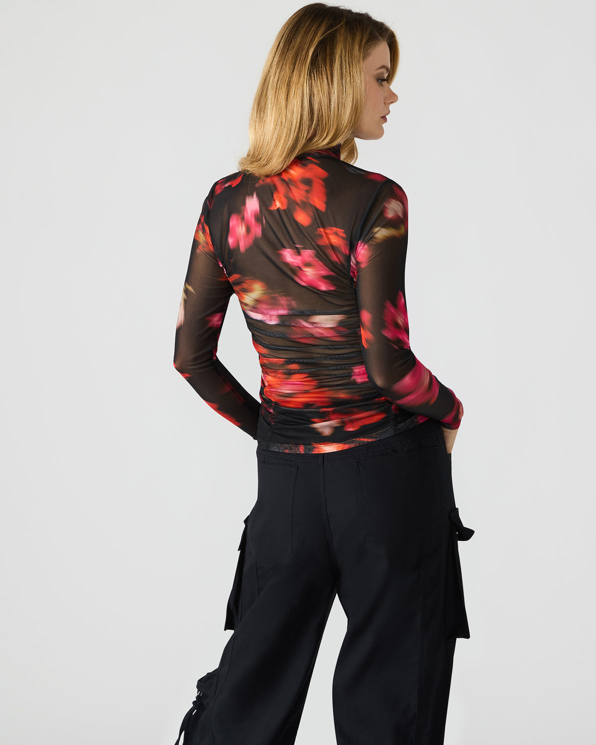 TAYLORE Blurry Floral Long-Sleeved Sheer Mesh Fabric Women's Top Steve Madden BLURRY FLORAL