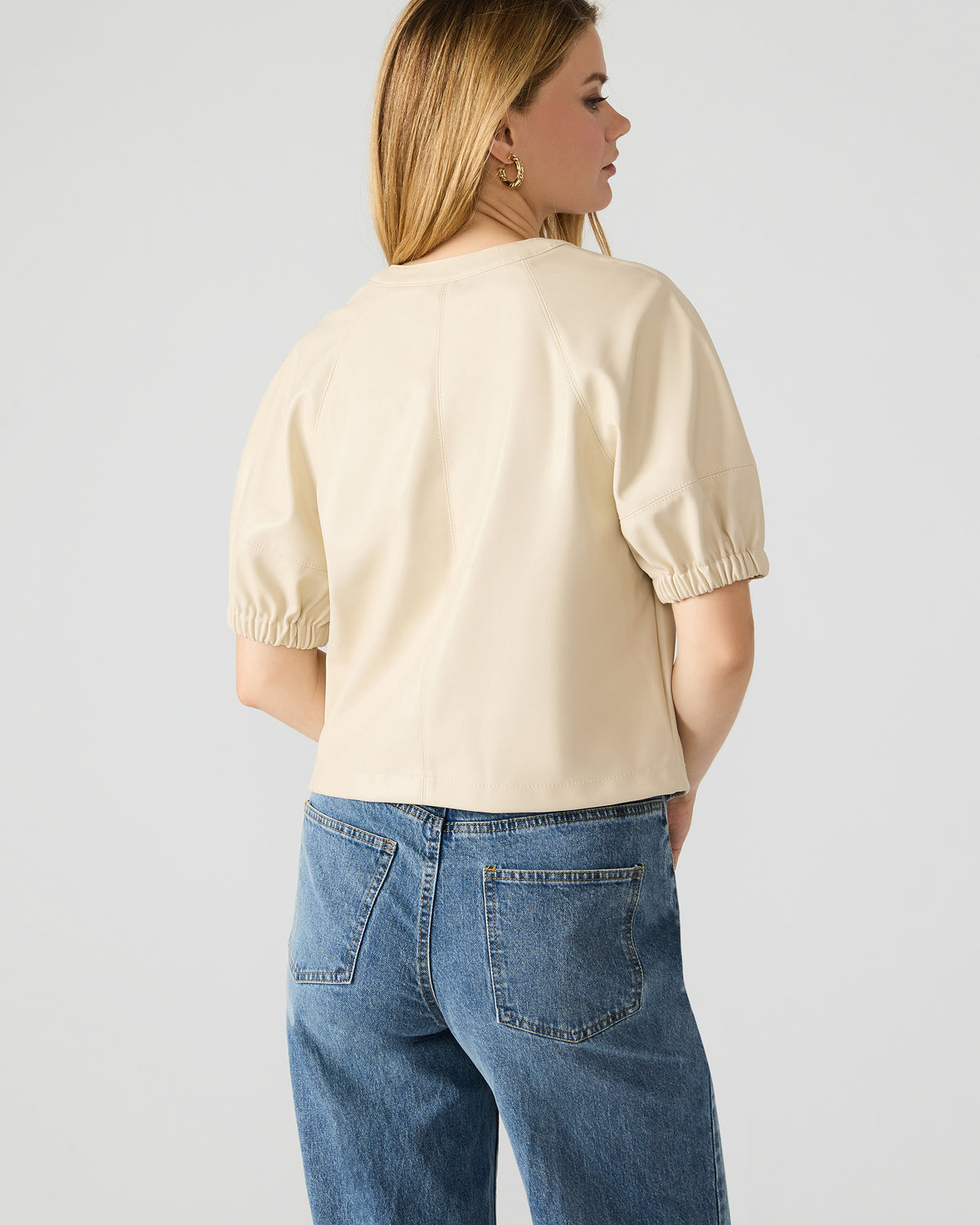 ROXANNE Bone Short-Sleeved Faux Leather Puff Sleeve Women's Top Steve Madden BONE