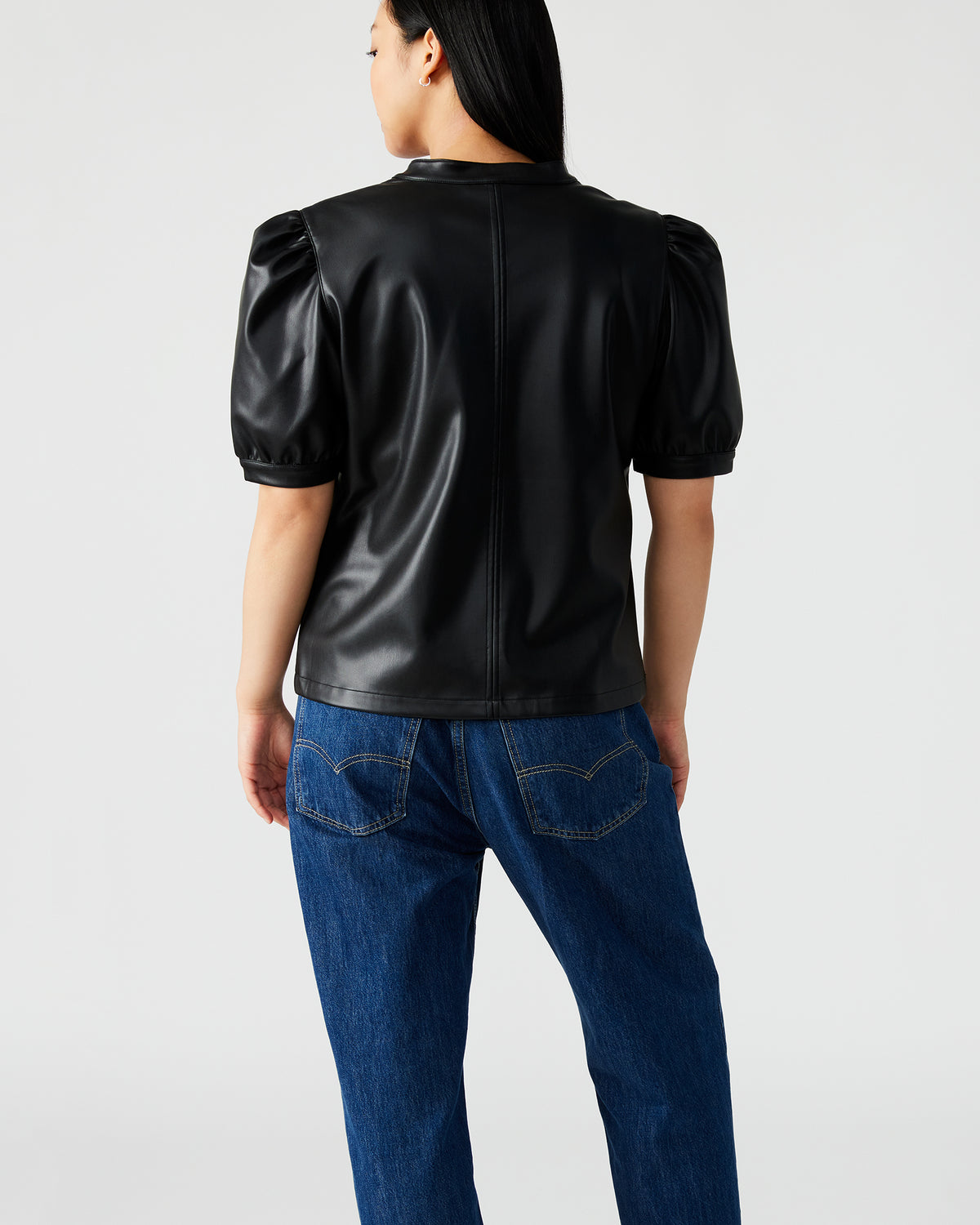 JANE Black Women's Short-Sleeved Suede Top Steve Madden BLACK